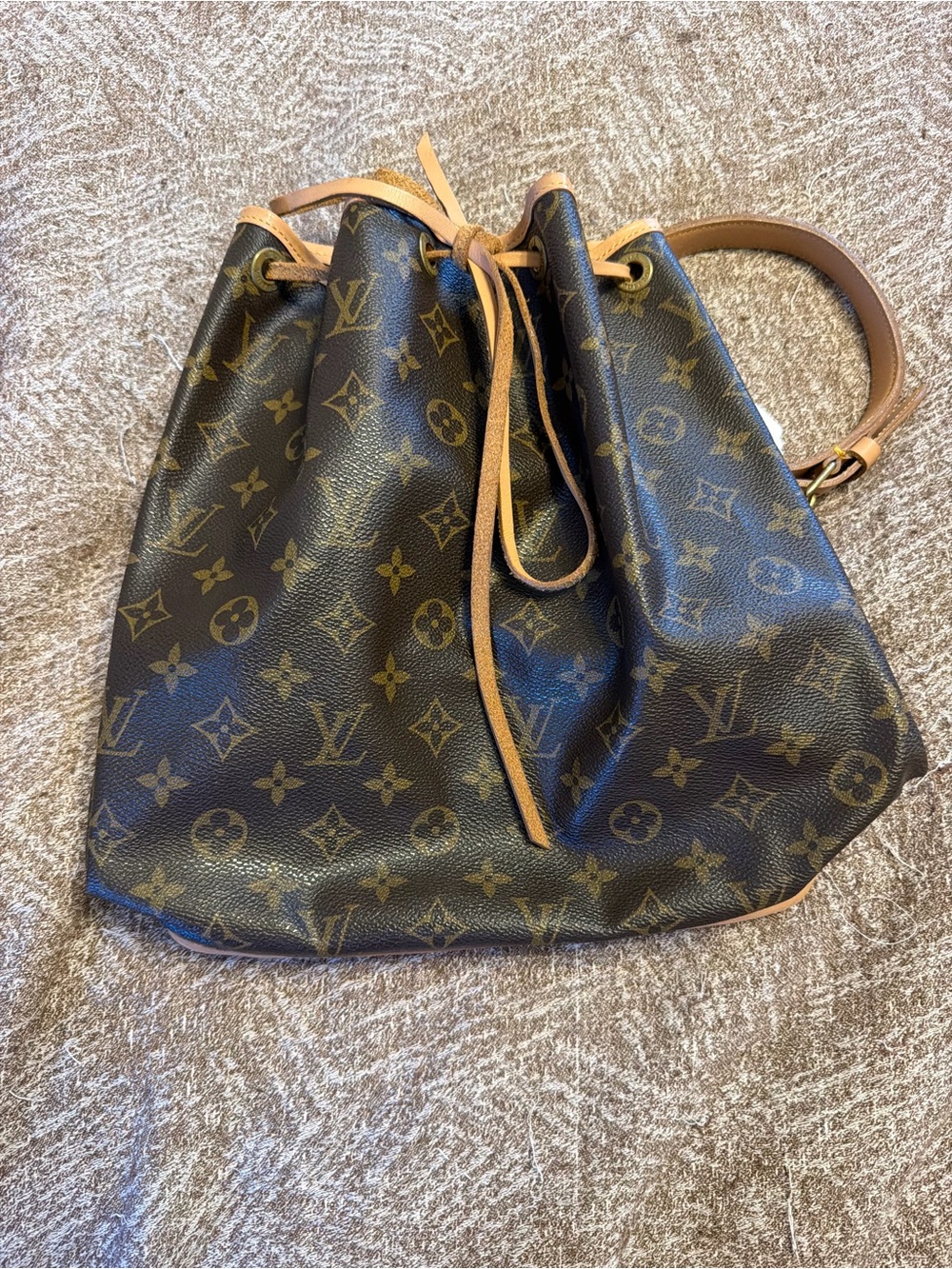 Louis Vuitton Monogram Canvas Drawstring Bucket Bag with Tan Trim